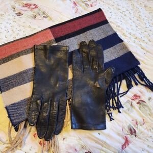 Vintage Classic Navy Blue 100% Leather Gloves